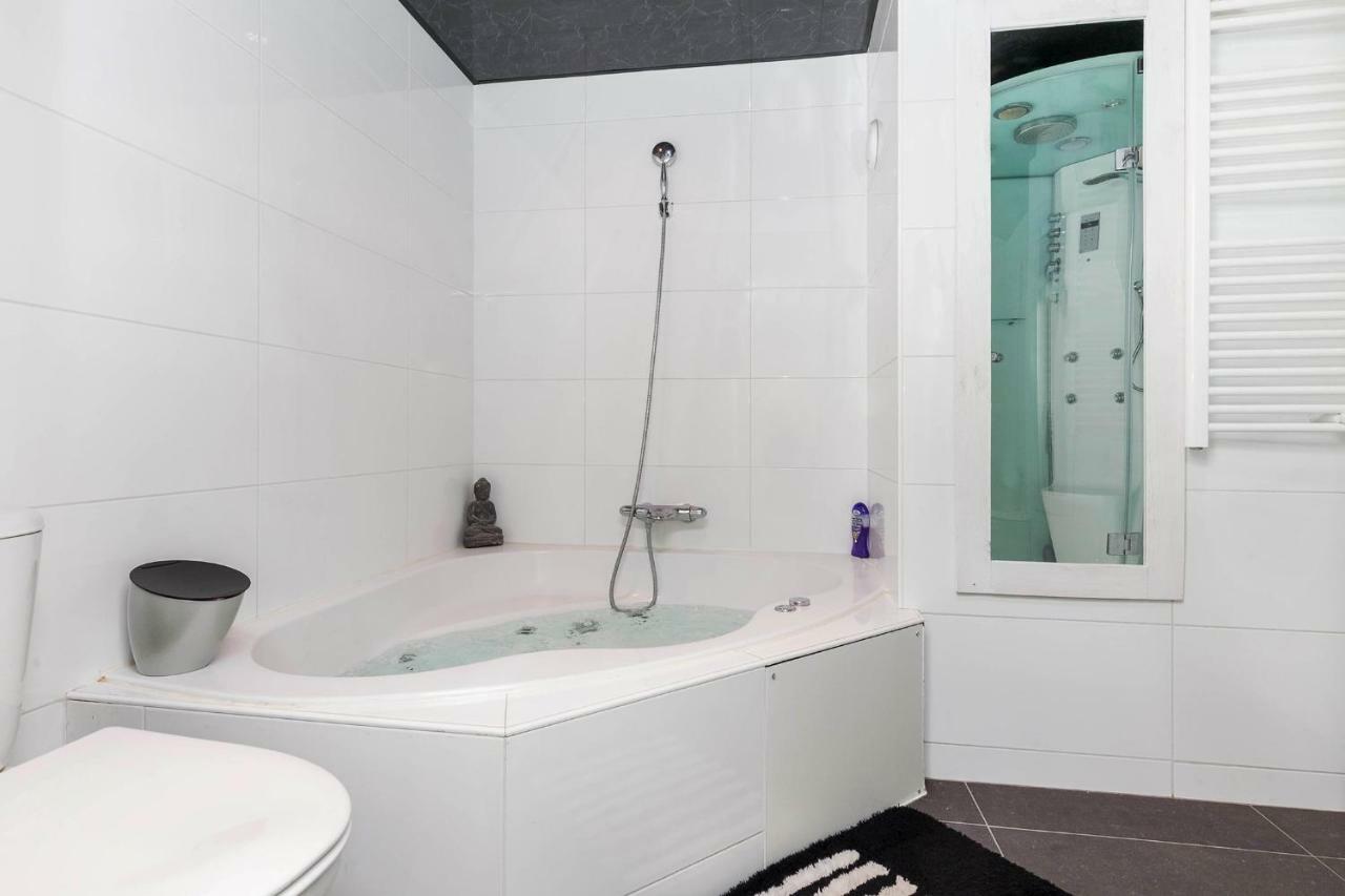 Sea View Apartment ซานด์โวร์ต ภายนอก รูปภาพ
